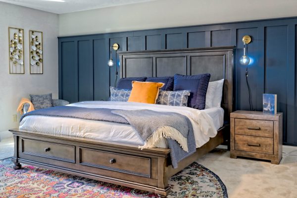 Sunset Ridge by MK Vacay Main King Bedroom